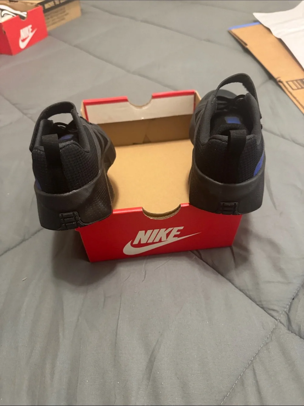 Nike Metro tech Kids Black  Hook-and-Loop Athletic Sneakers